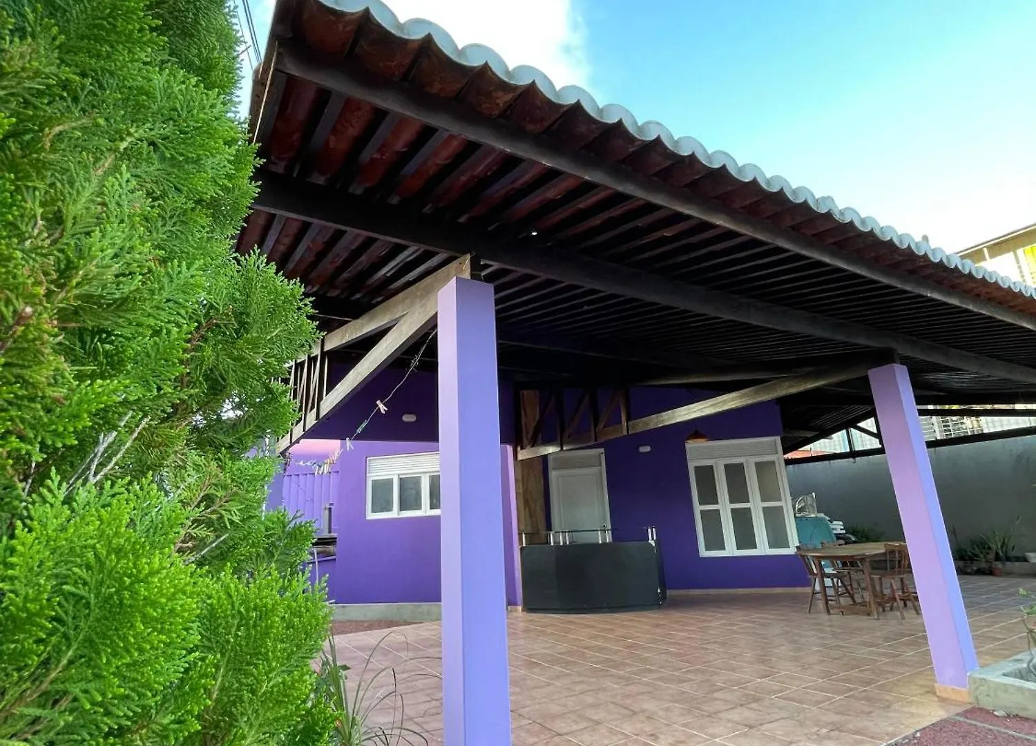 Hostel Flor De Ipe ナタール ホームステイ